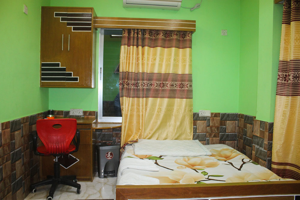 Western Residential Hotel In Chandpur Couple Room No 304